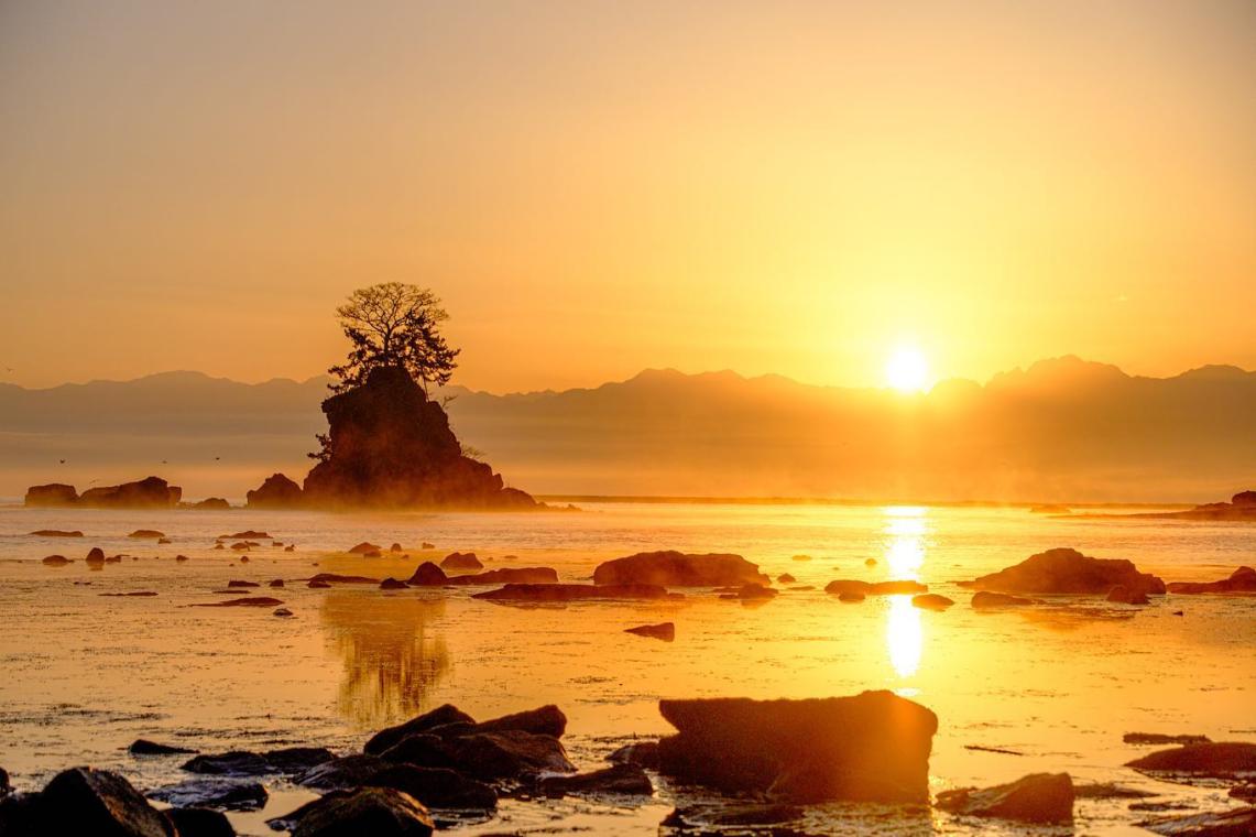 雨晴海岸の夕焼け画像
